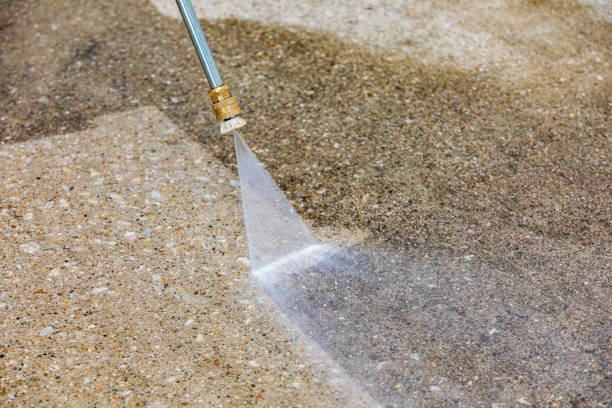Best Playground Equipment Cleaning  in Clinton, PA